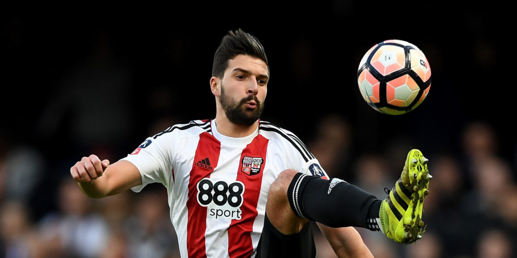 Villa and Leeds in race to land Norwich target Barbet