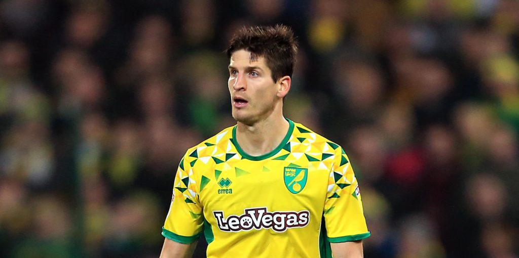 Timm Klose claims Ipswich have “no fans”