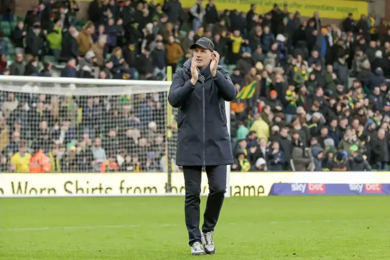 28 points vs 88 points | Manning vs Clement | Polar opposite versions of Norwich City