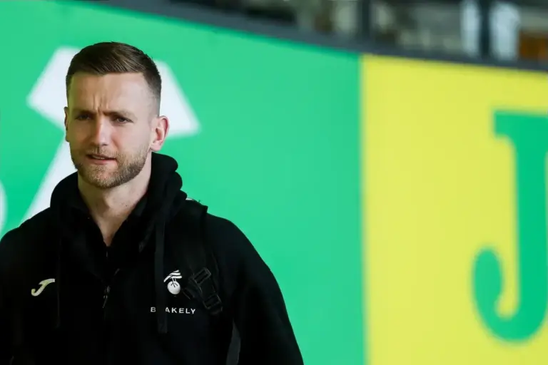 George Long Southampton Move Gives Norwich Clean Squad Line