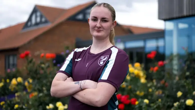 Poppy Irvine Joins Norwich City Women From Birmingham City